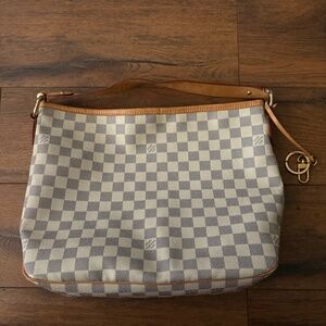 Louis Vuitton Shoulder Purse